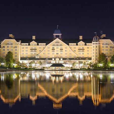 Disney Newport Bay Club Chessy  Exterior photo