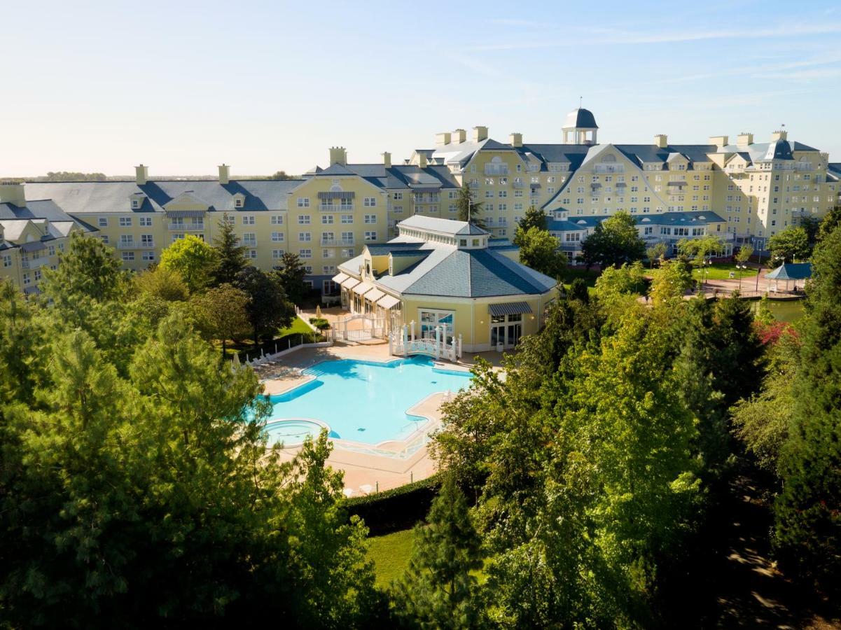 Disney Newport Bay Club Chessy  Exterior photo